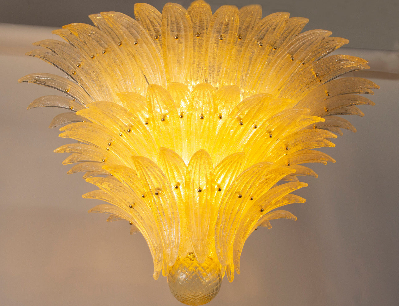 Amber leaf Murano glass suspension light