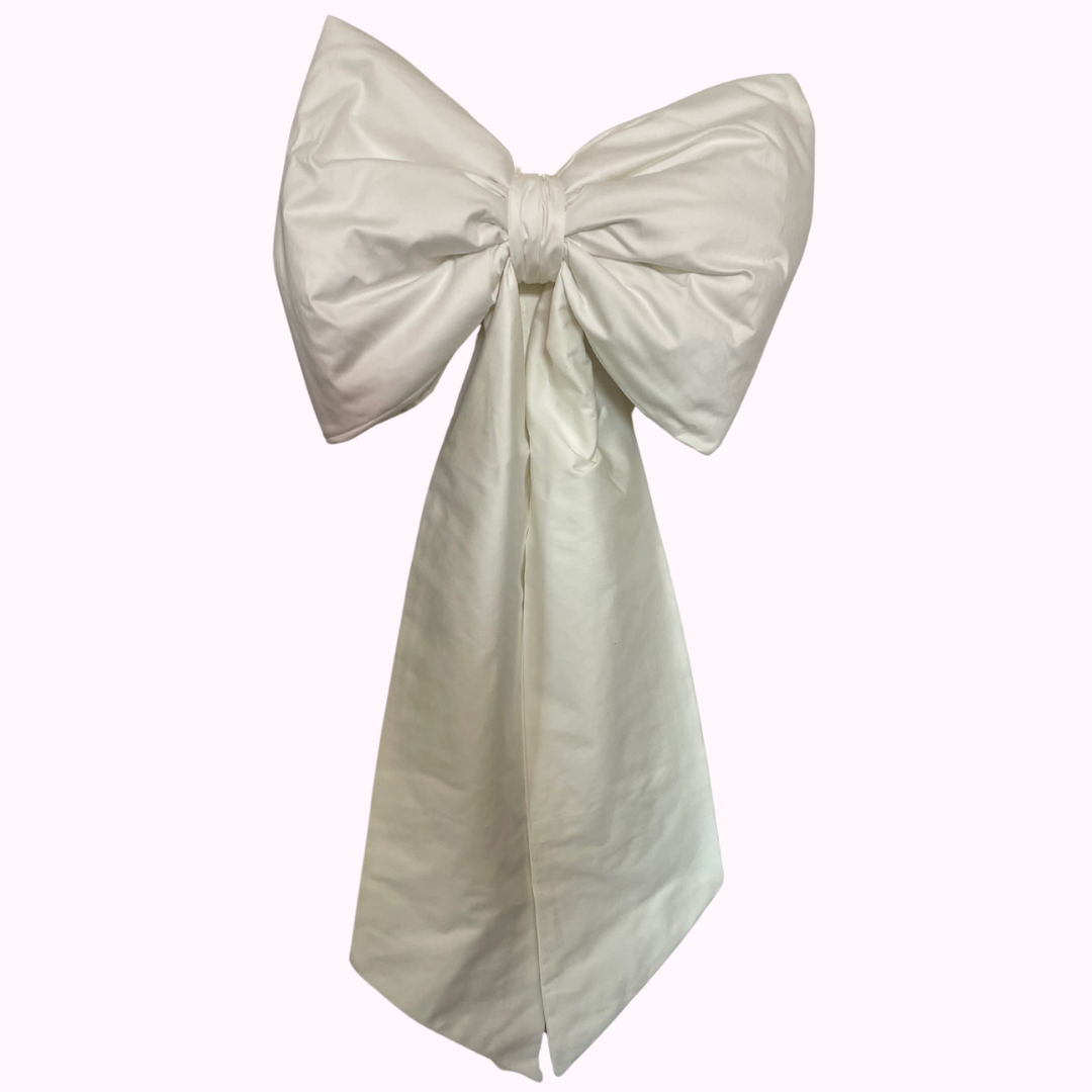 Rose Van Eyke Large White Bow