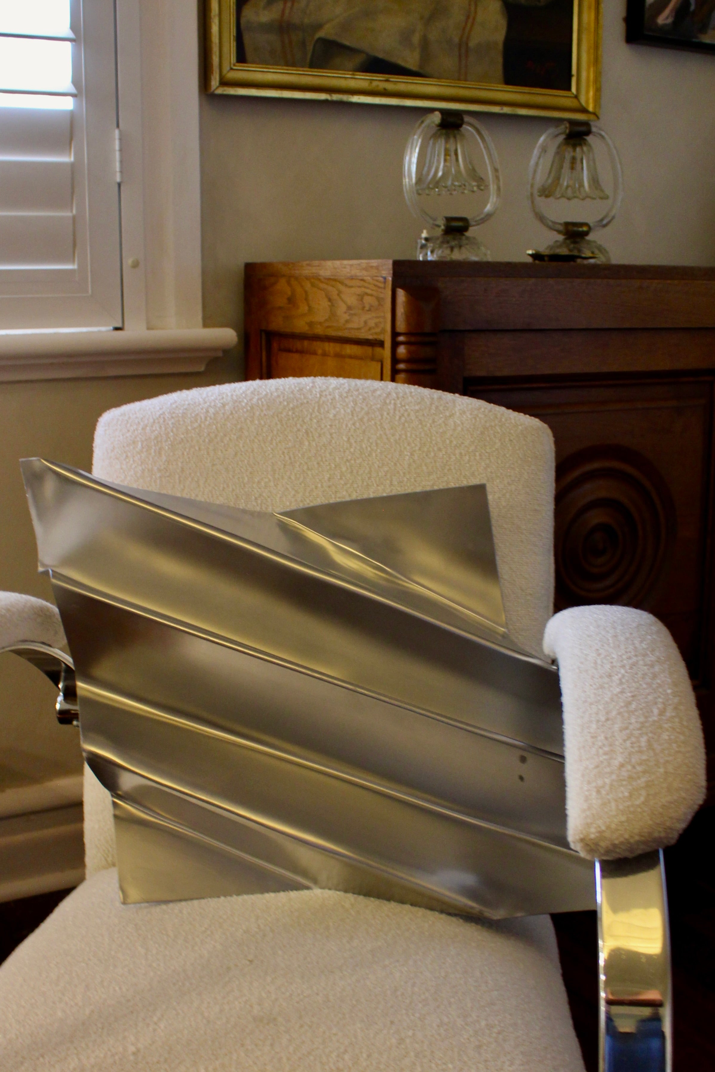 Modern statement art piece Mariel