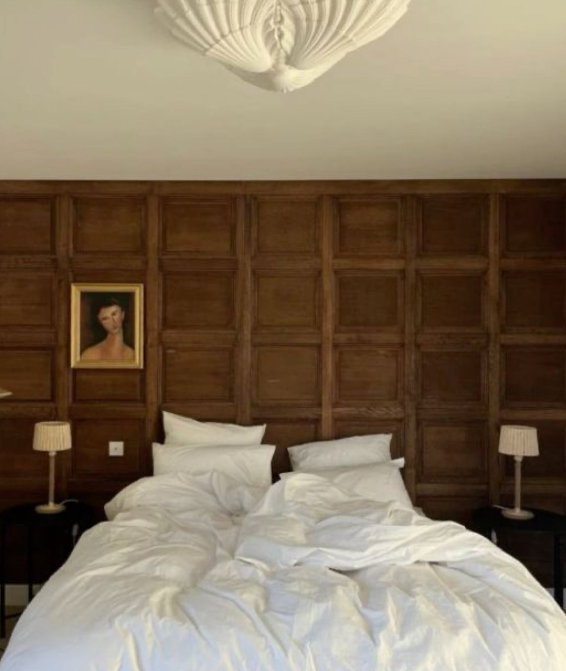 Natural plaster chandelier with shell design