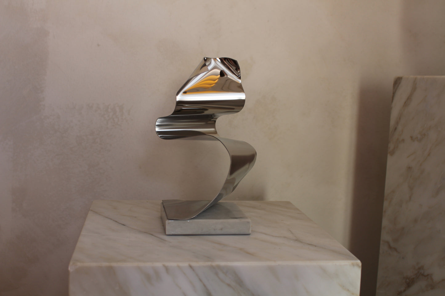 Duzi objects sculpture