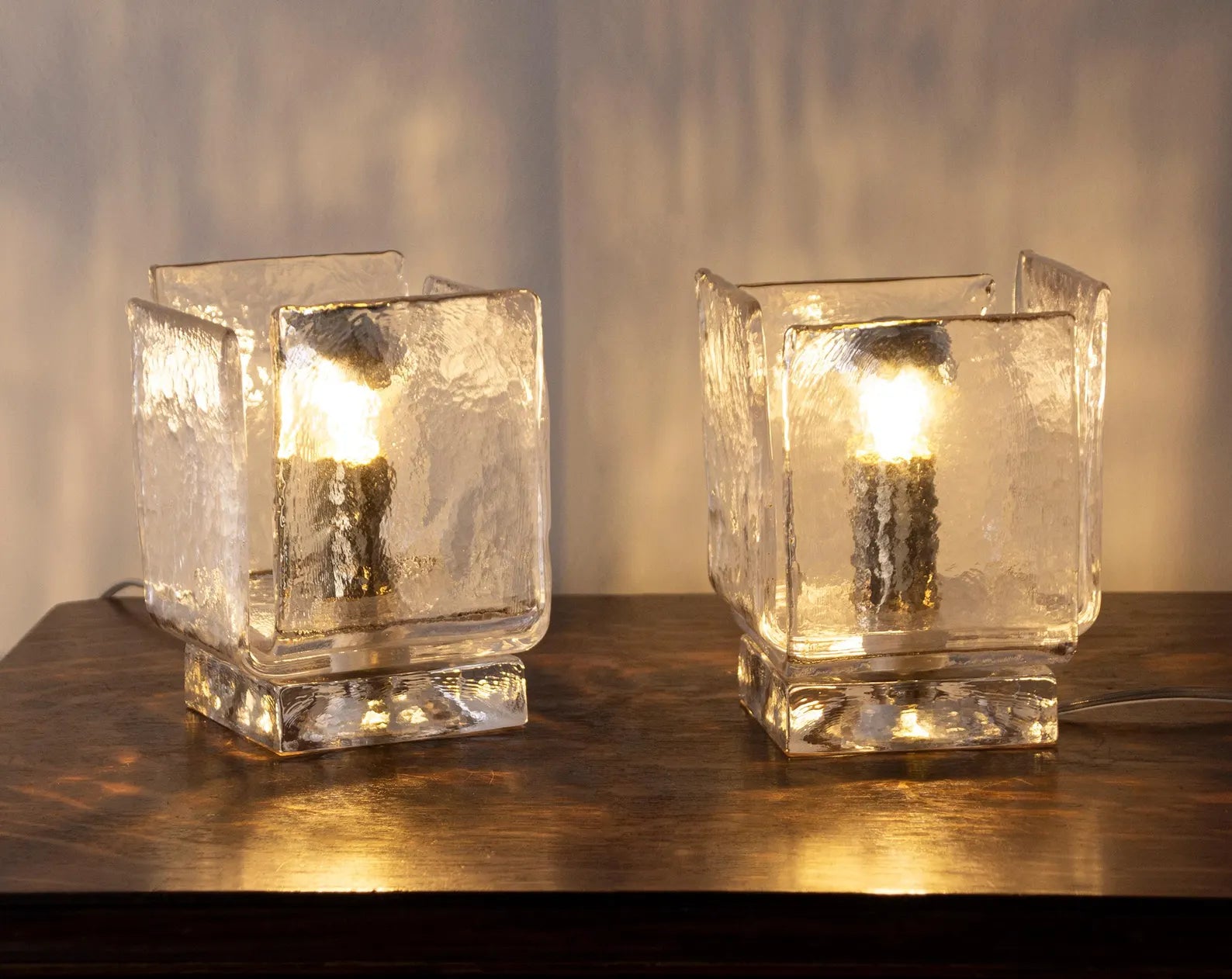 Handmade Italian clear Murano table lamps 13x17cm