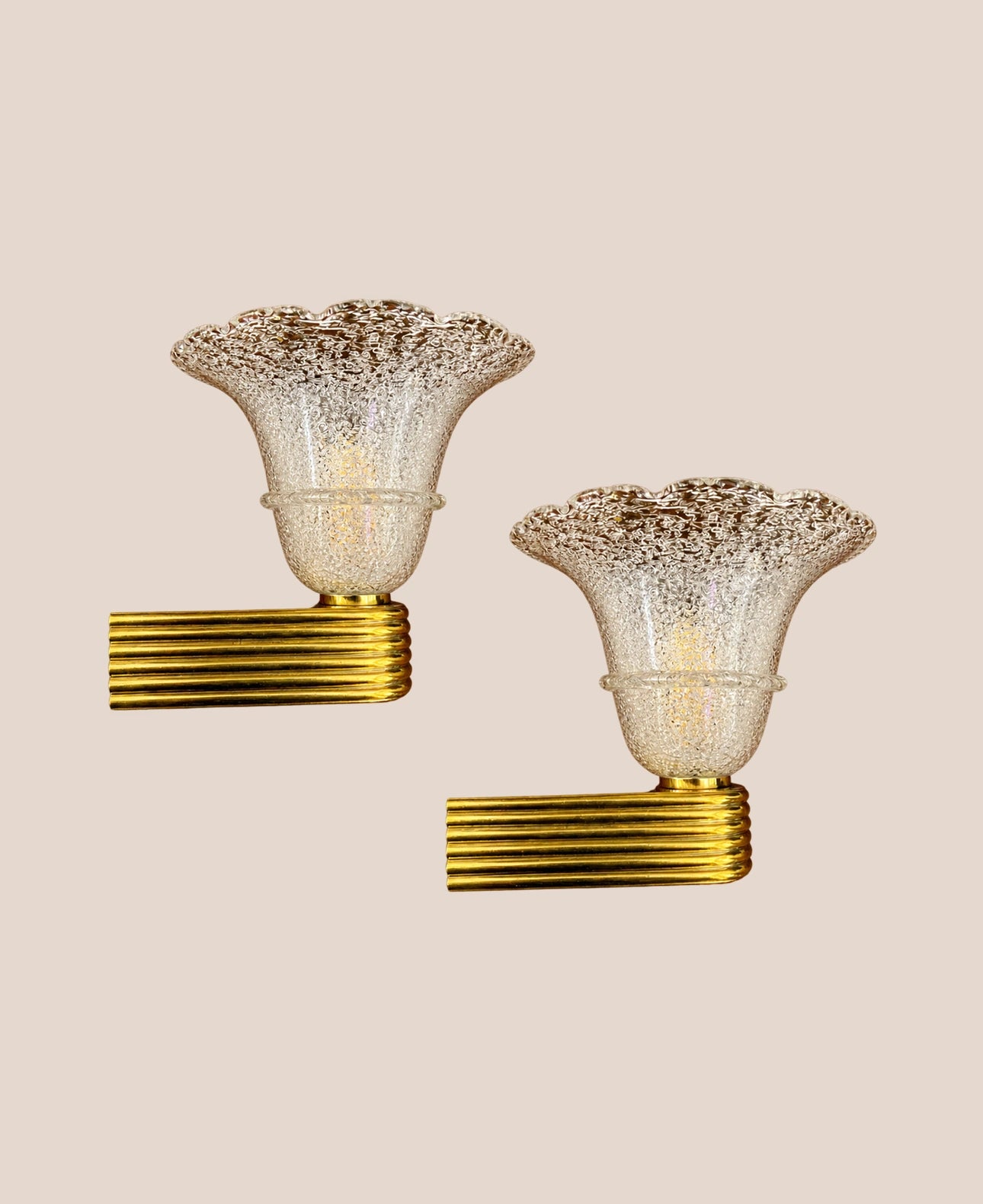 1940s-barovier-toso-murano-glass-and-brass-wall-sconce