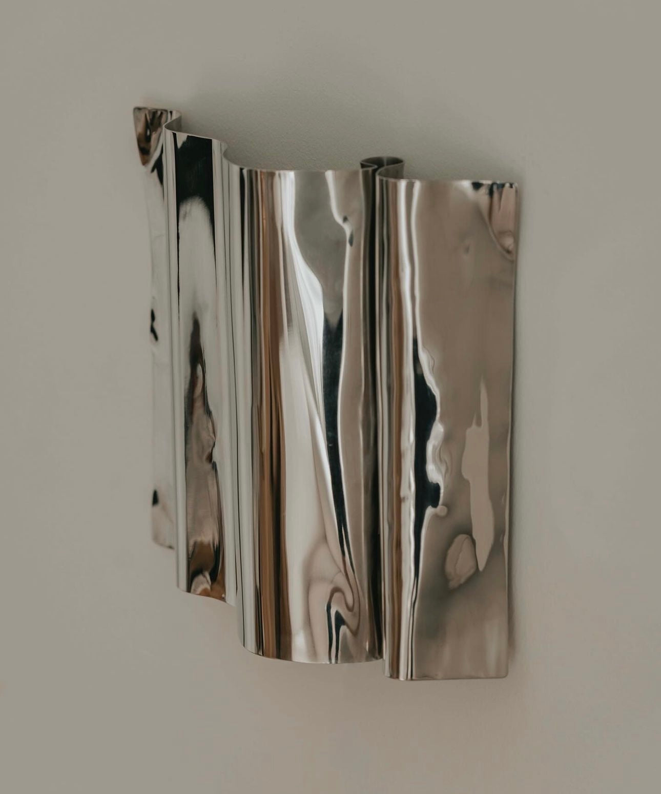 Psychedelic Wall Sconce by Caia Leifsdotter