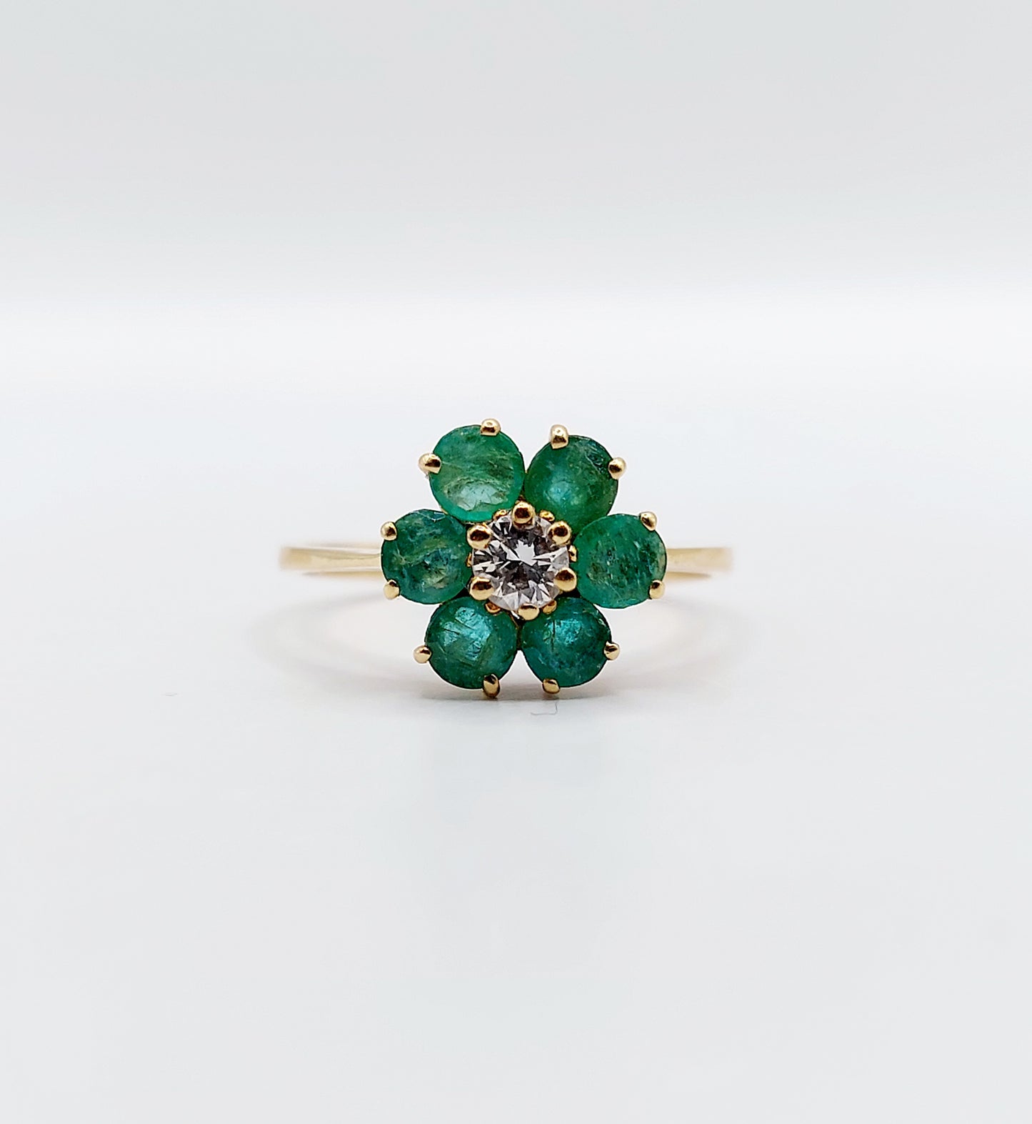 French Art Deco Emerald Daisy Ring