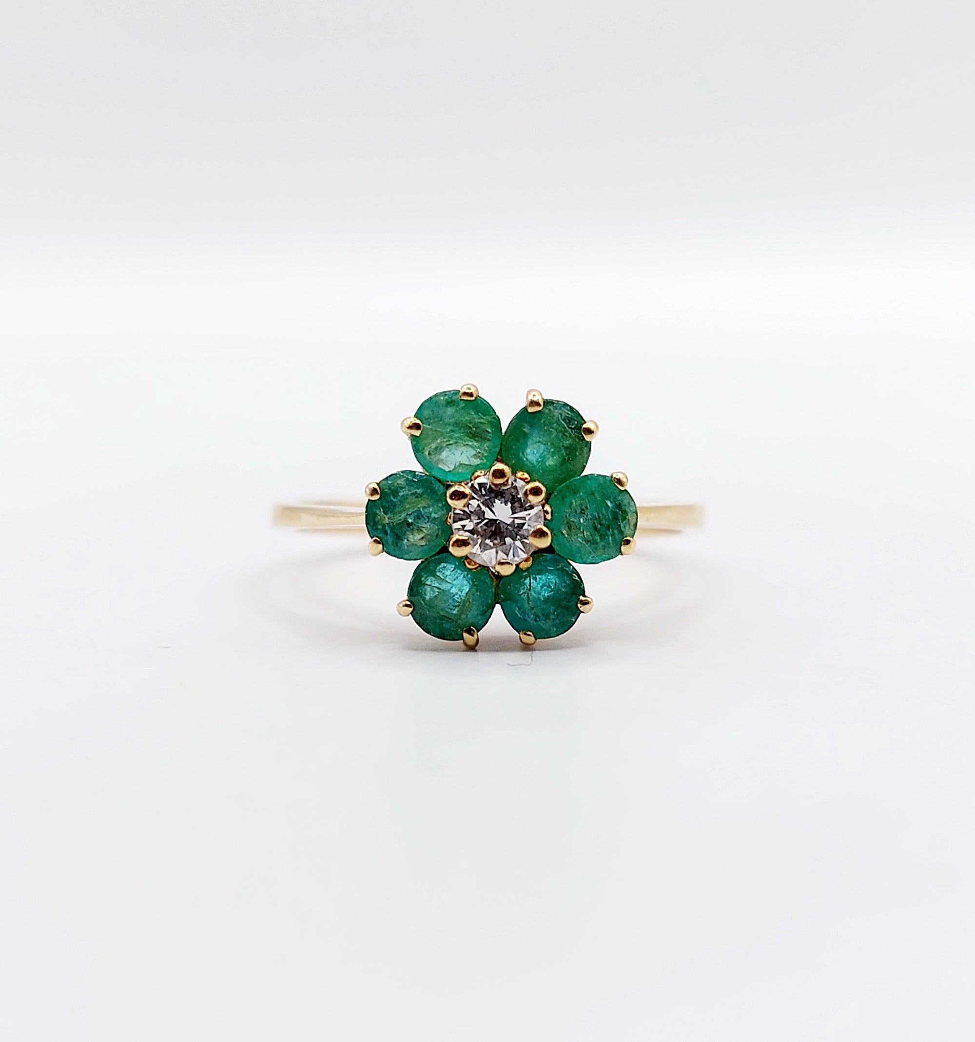 French Art Deco Emerald Daisy Ring