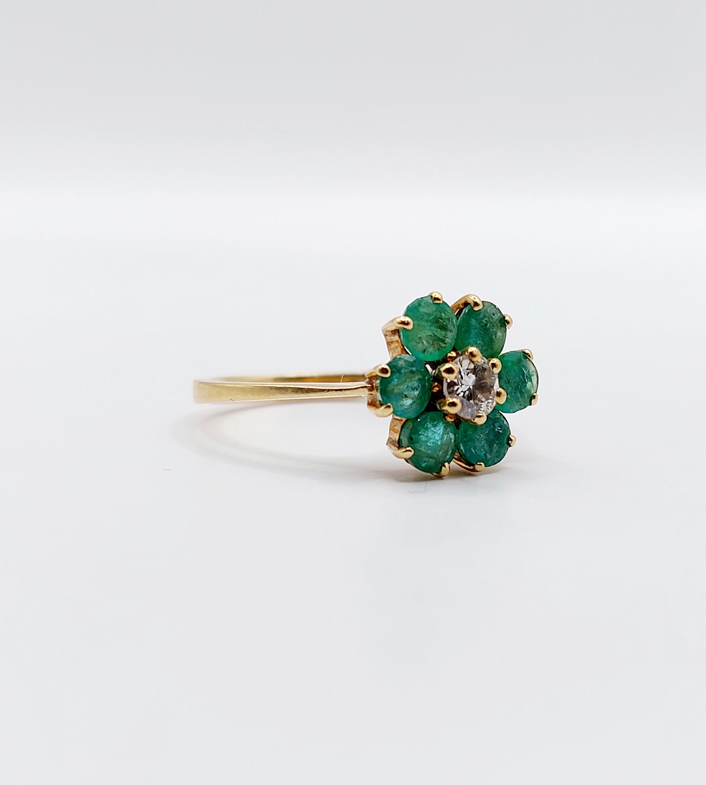 French Art Deco Emerald Daisy Ring