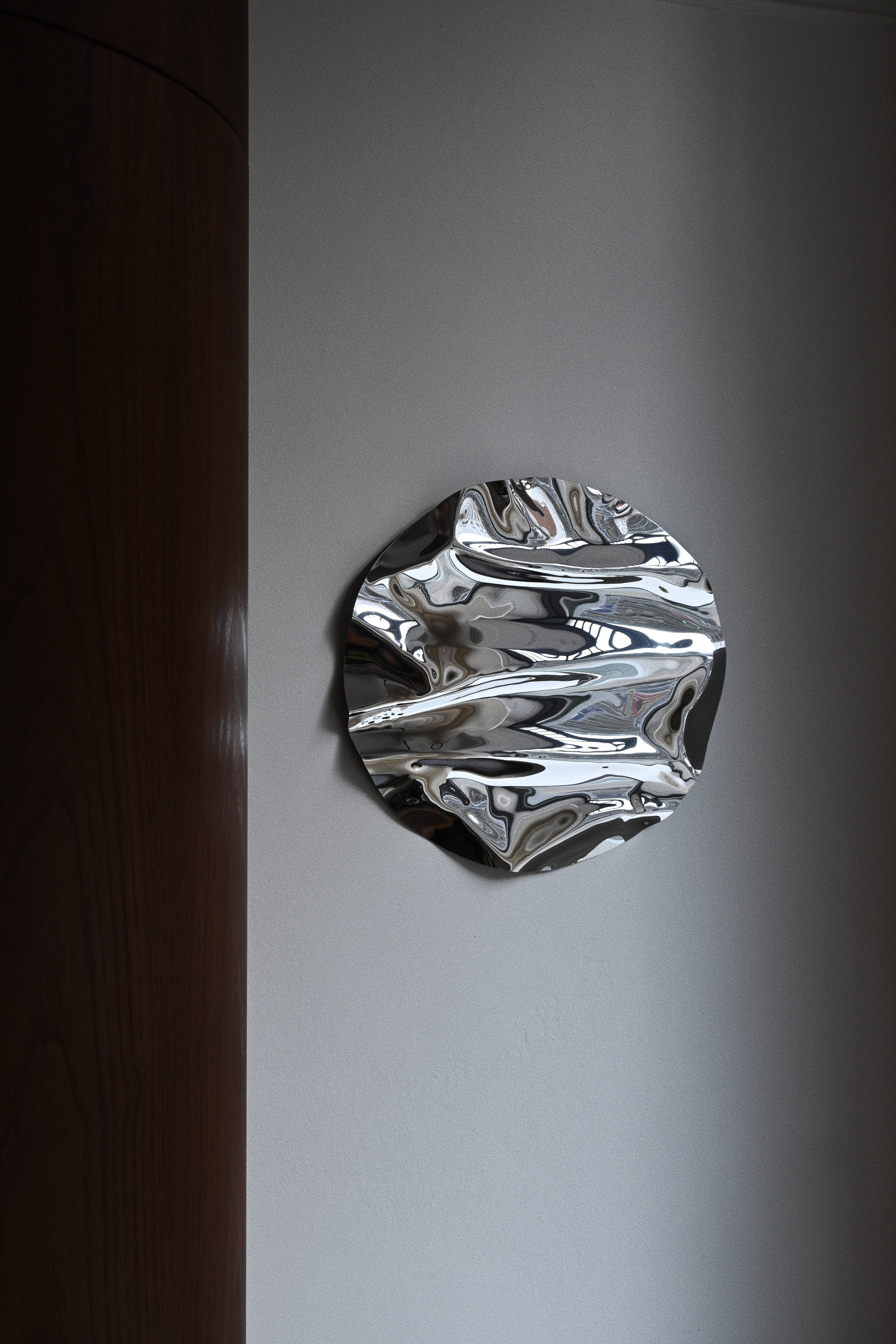 Psychedelic Mirror by Caia Leifsdotter – Scandinavian Shape-Shifting Art