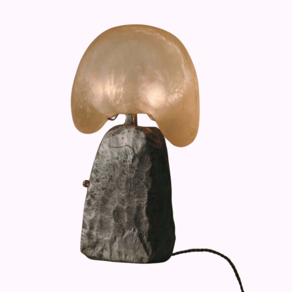 The "Cashew" lamp by Jorge Kilzi