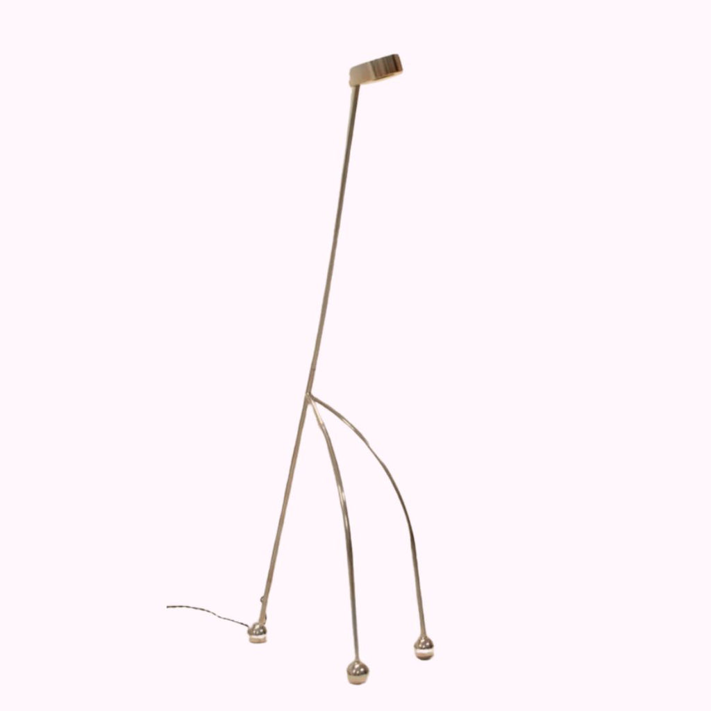 The Giraffe lamp (medium) by Jorge Kilzi