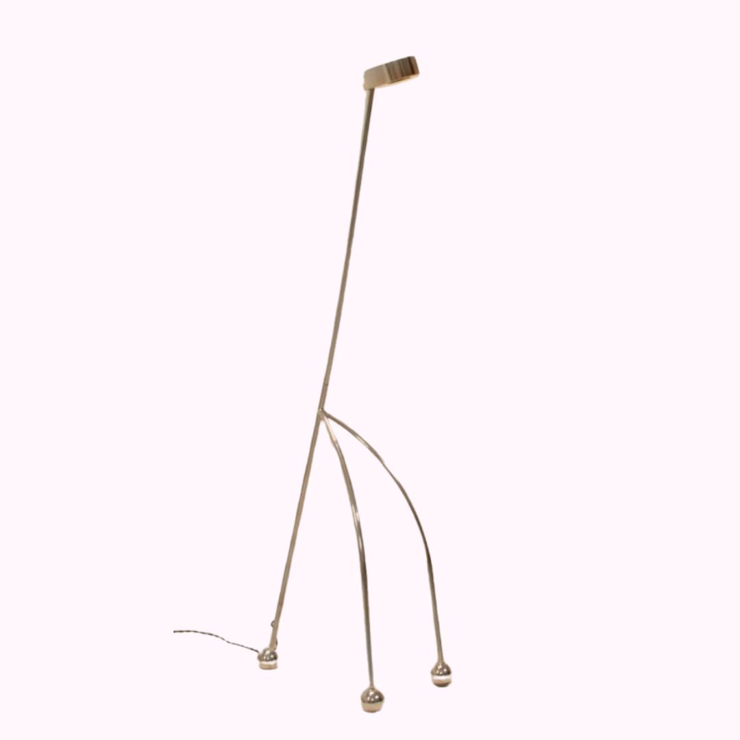 The Giraffe lamp (medium) by Jorge Kilzi