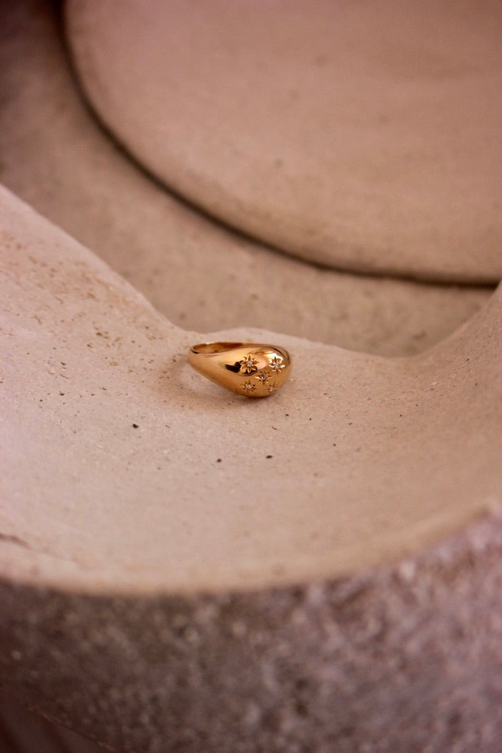 French Bombé Domed Ring