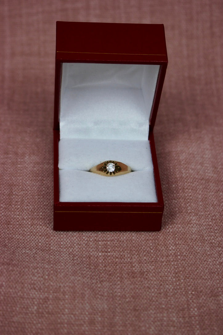 Antique Solitaire Diamond Ring