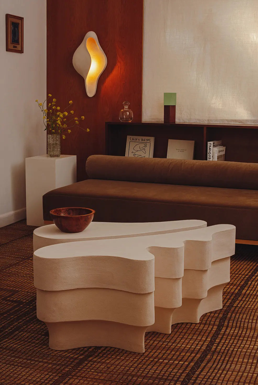 Cavus-coffee-table