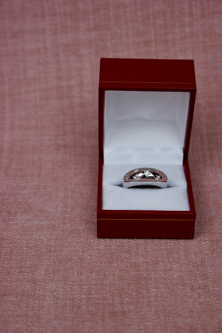 French Diamond Bombé Domed Ring