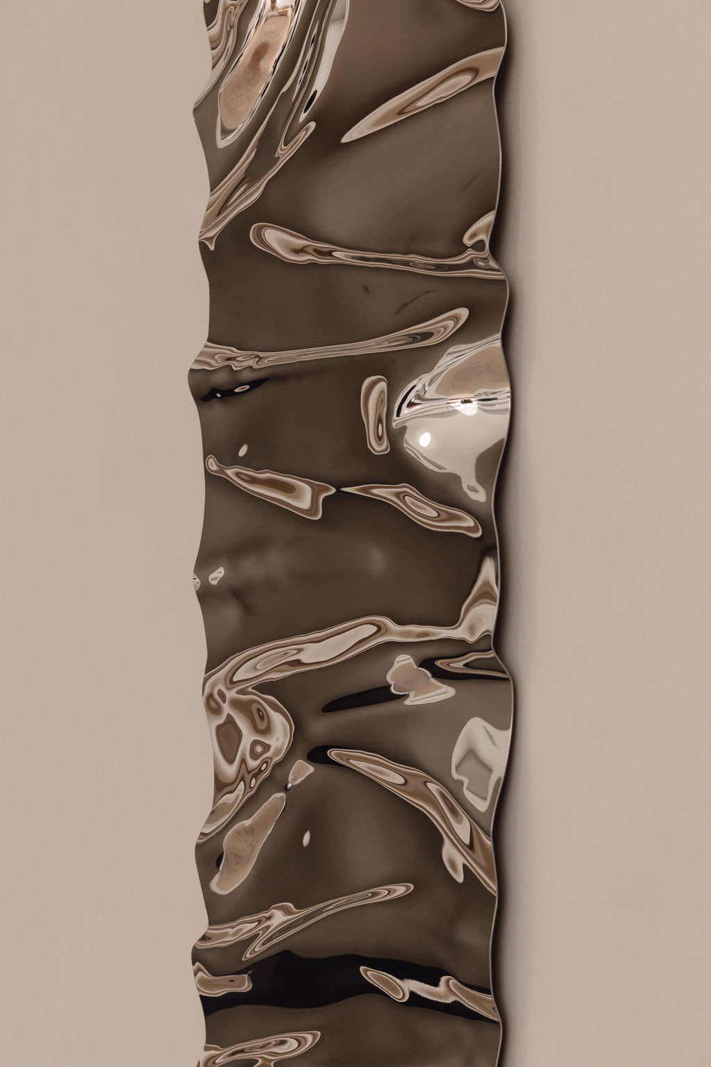 Psychedelic Mirror by Caia Leifsdotter – Scandinavian Shape-Shifting Art