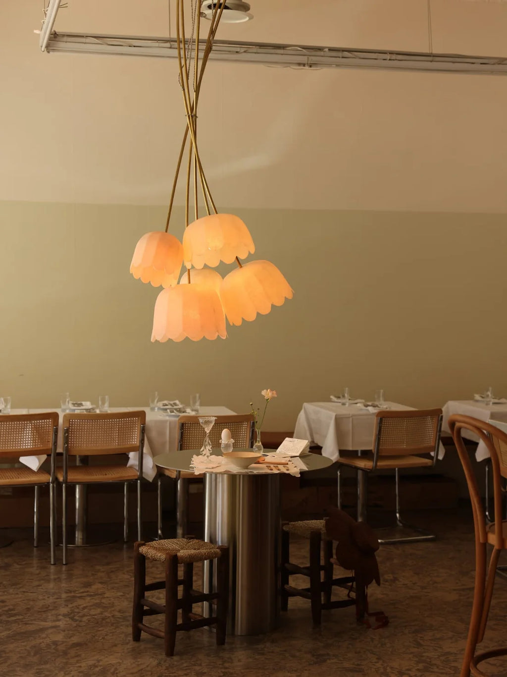 The Feather Pendant – Model 4 (5 Shades) by Jorge Kilzi