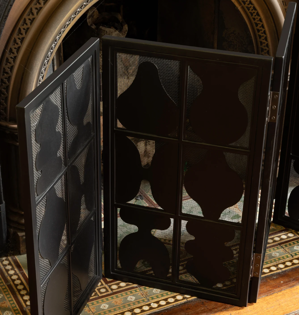 Bisset Screen by Rachel Donath