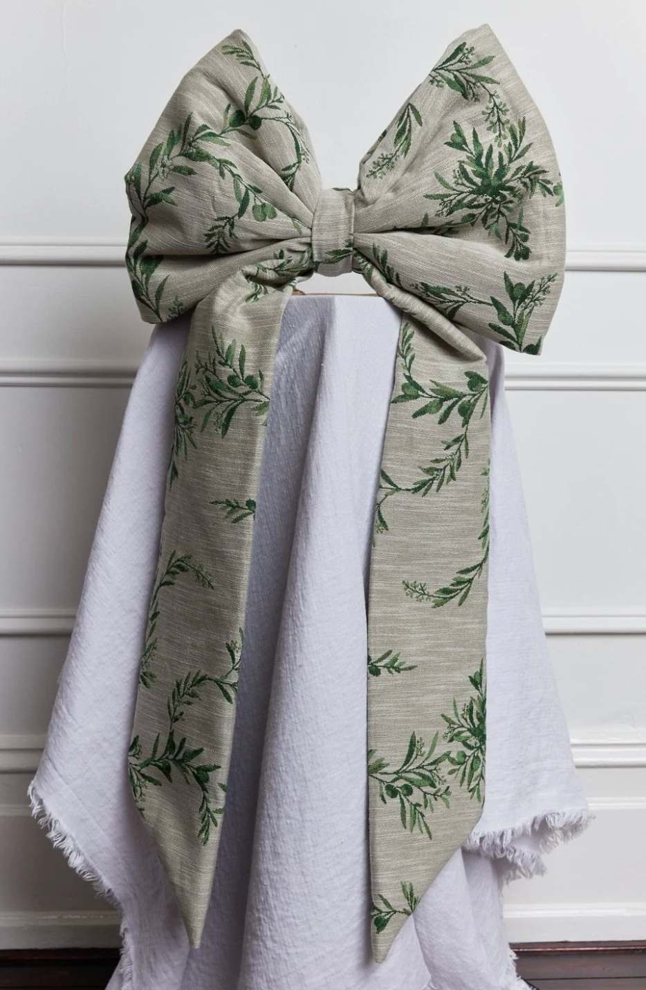 Olive Tapestry Bow by Rose Van-Eyk