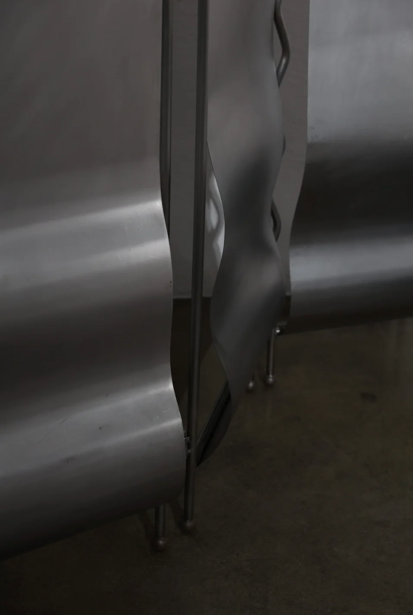 Alto Steel Screen- The Good Living & Co