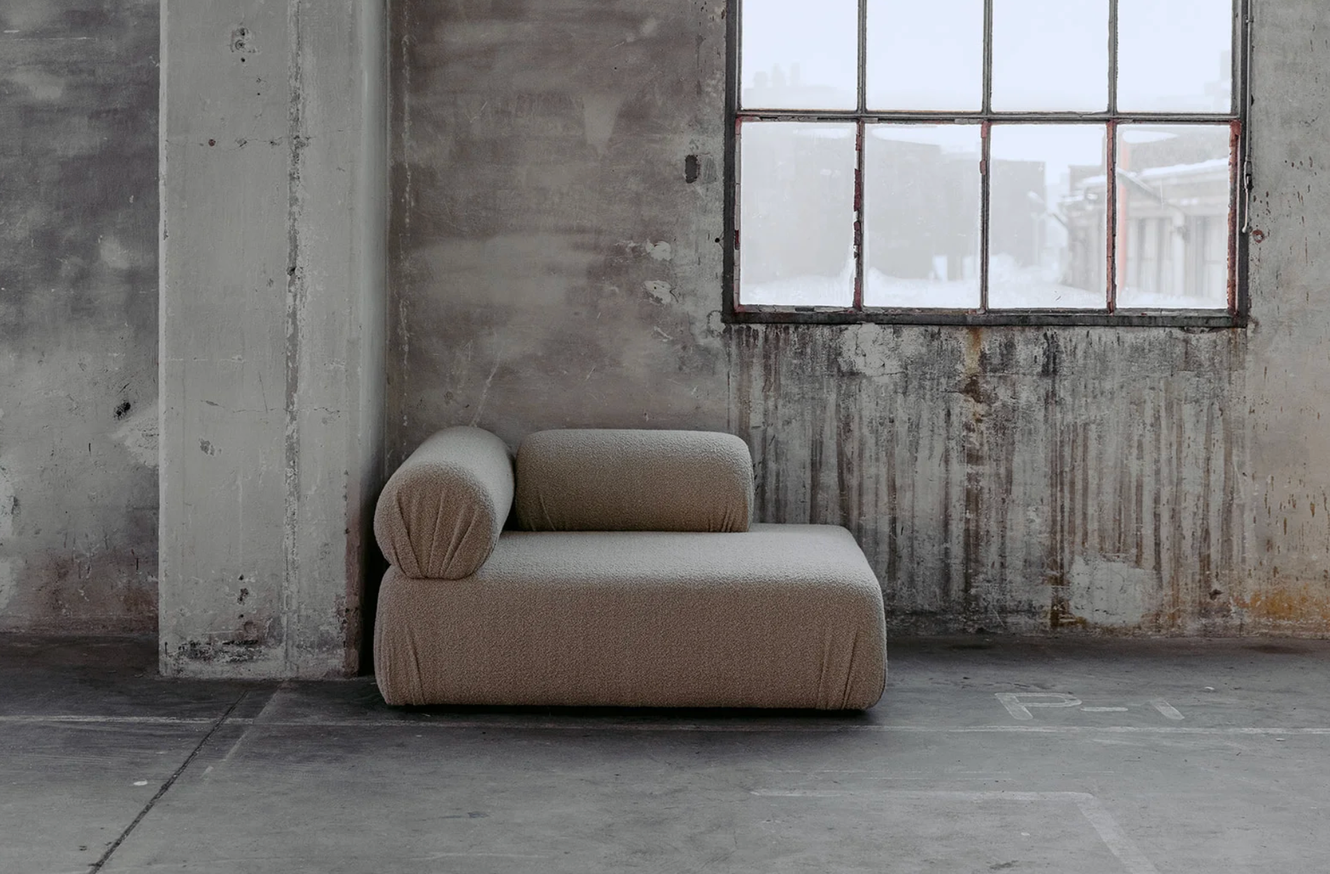 Roleau Sofa- The Good Living & Co