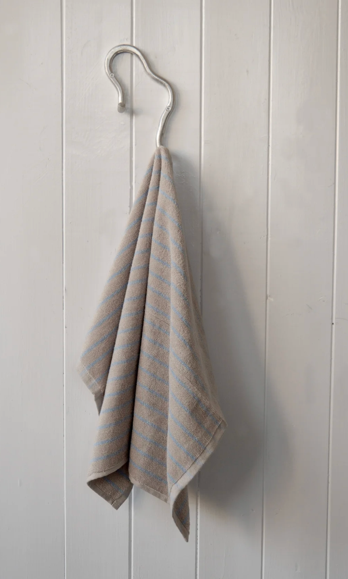 Gesture Hook by Six Dots Design