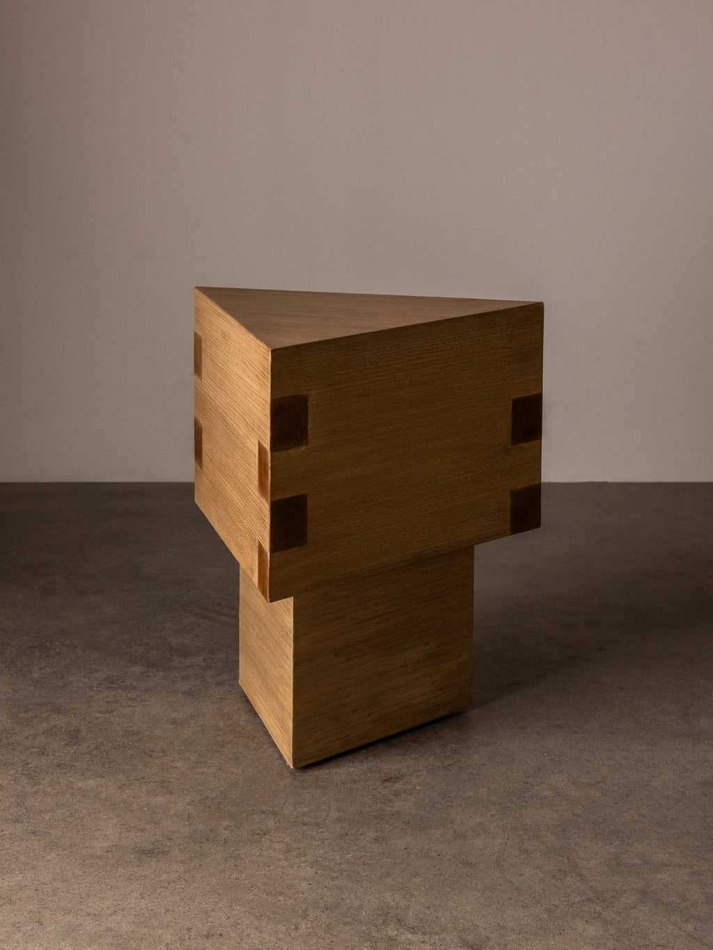 Dovetail Side Table timber joinery side angle