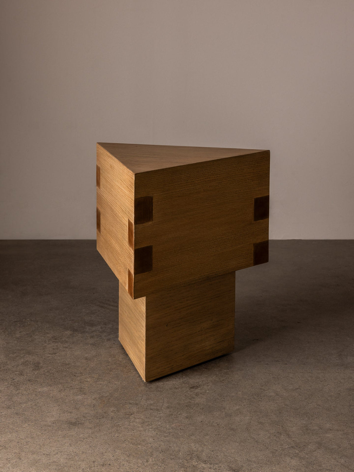 Dovetail Side Table timber joinery side angle