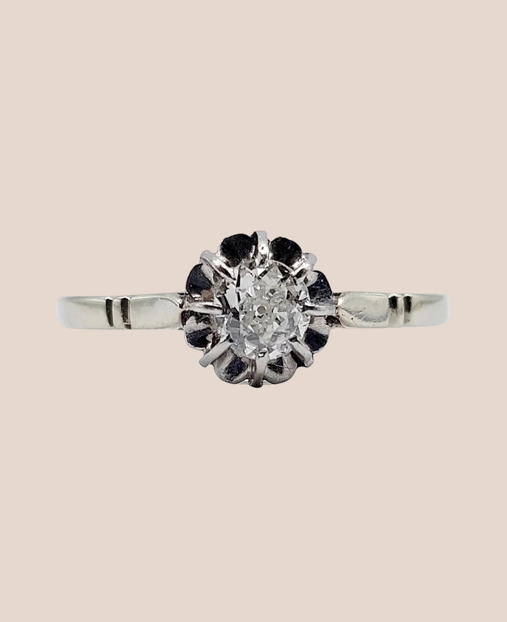 french-art-deco-solitaire-ring-18k-white-gold