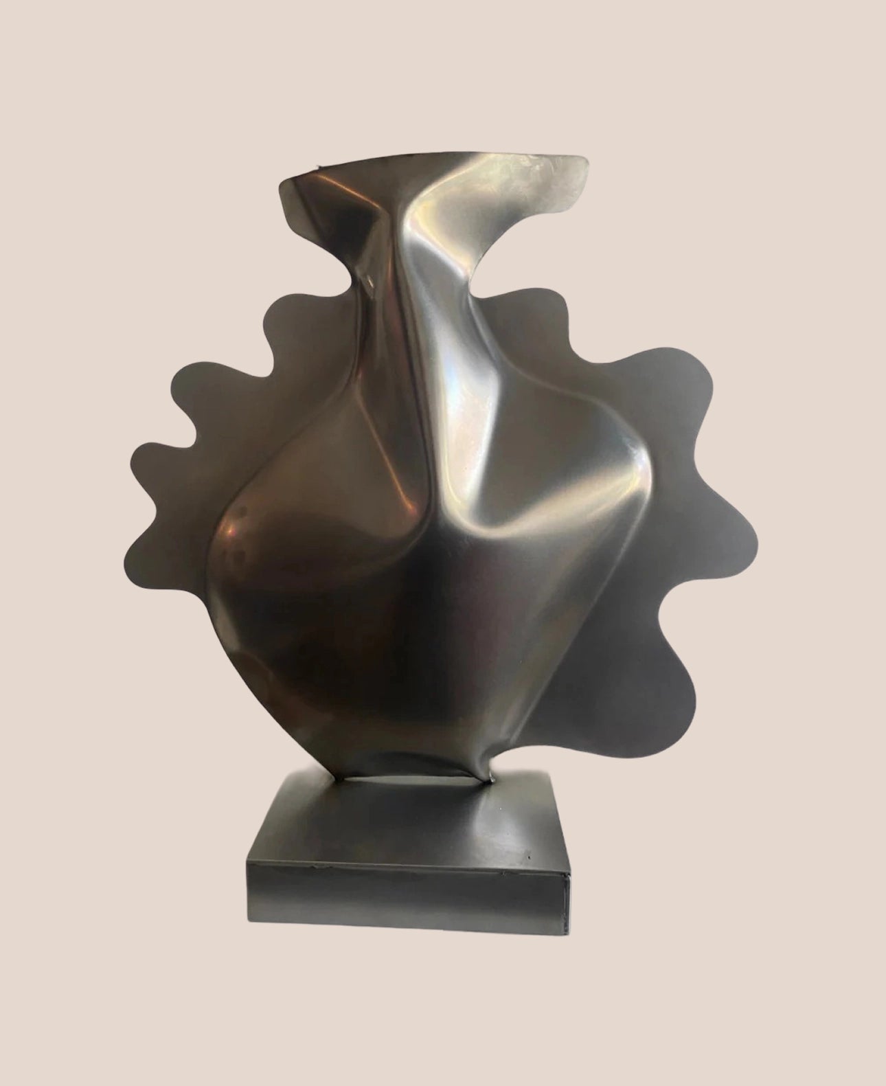 frills-steel-sculpture-by-duzi-objects-450mm-handcrafted-artwork
