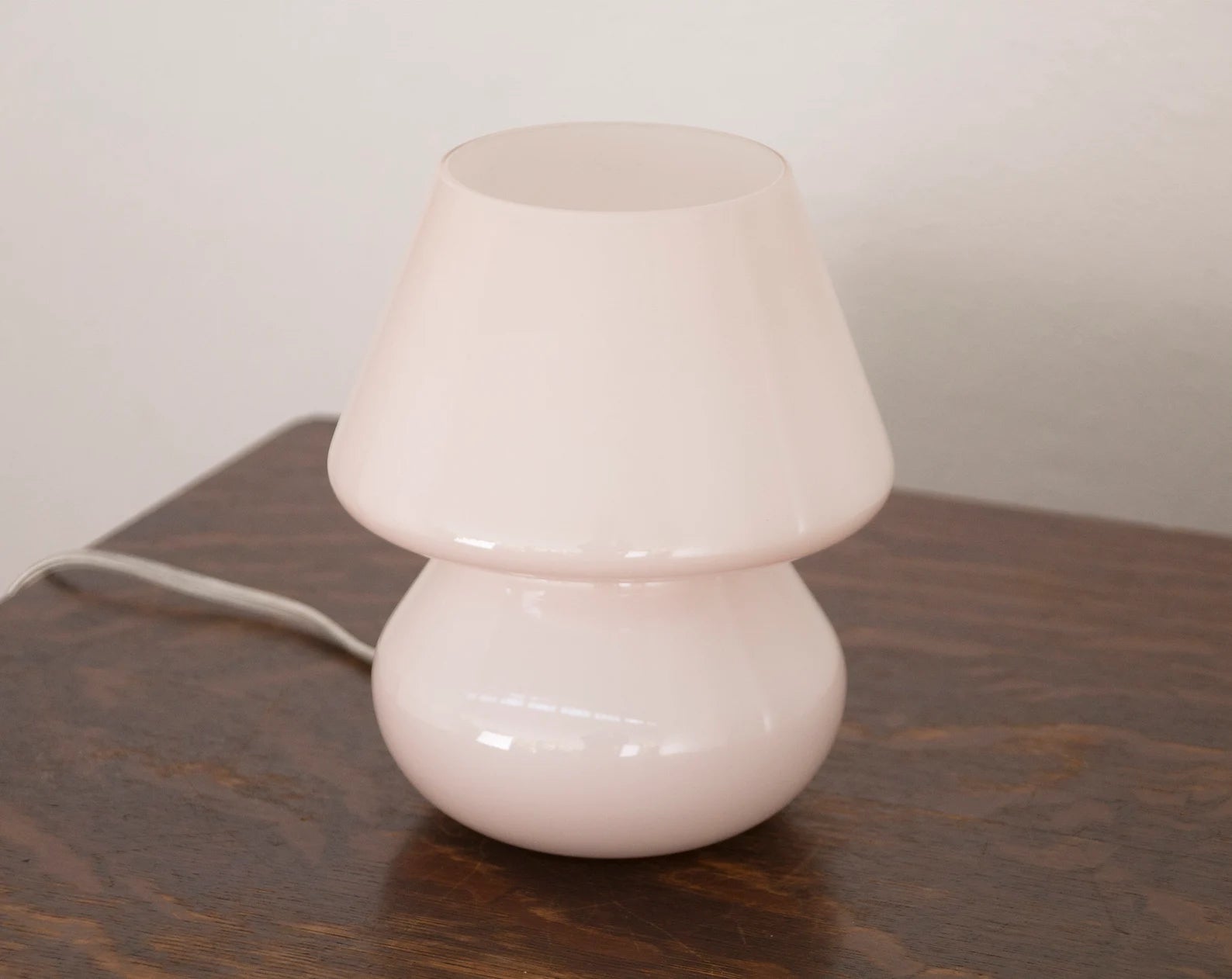 Italian handmade Murano glass mushroom lamp