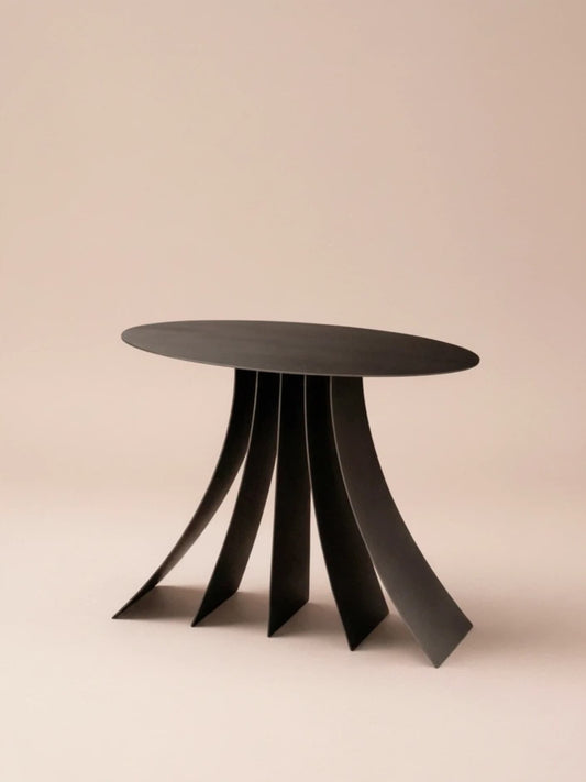 The Shuffle Table by Jorge Kilzi