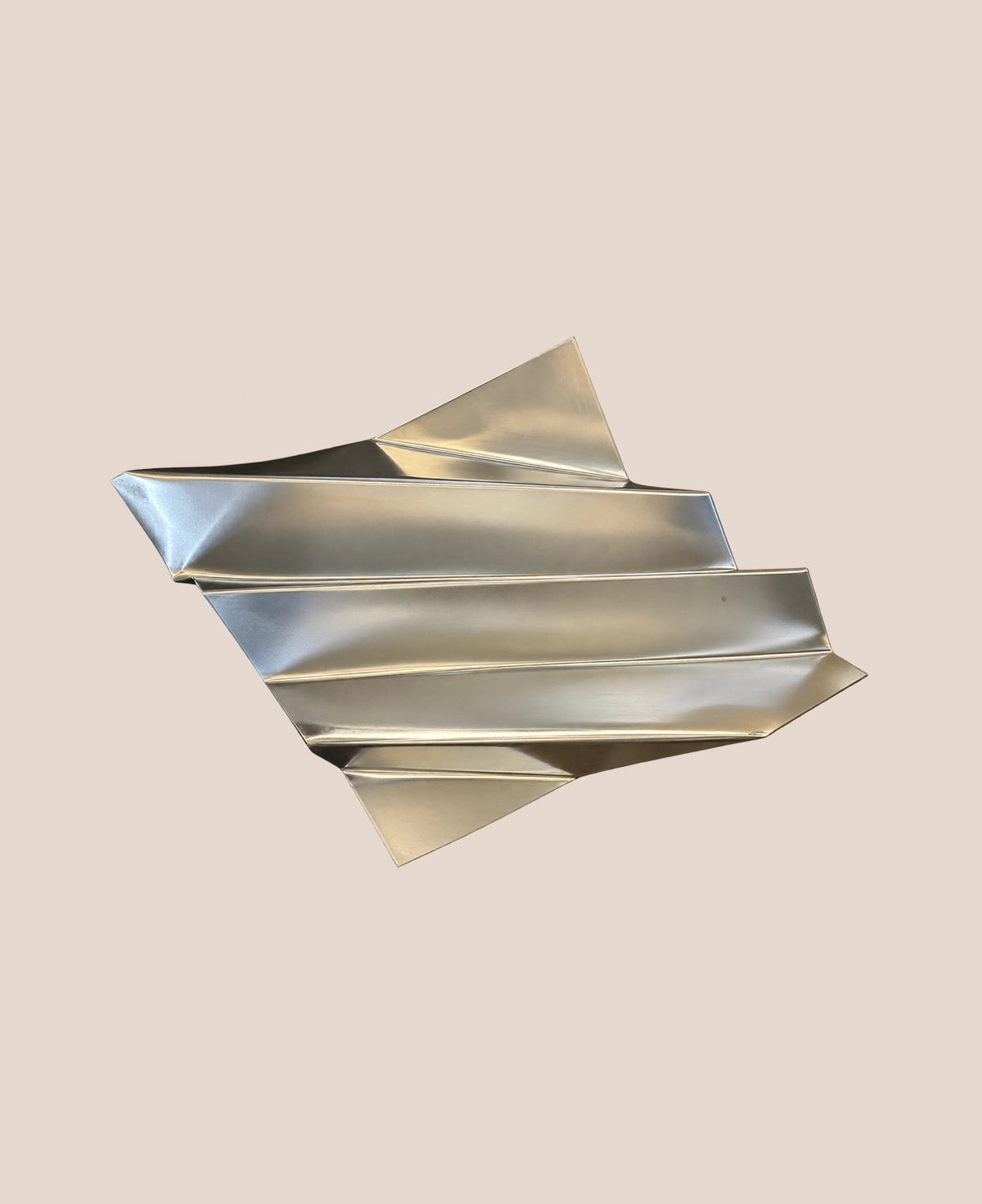 mariel-artwork-contemporary-resin-sculpture