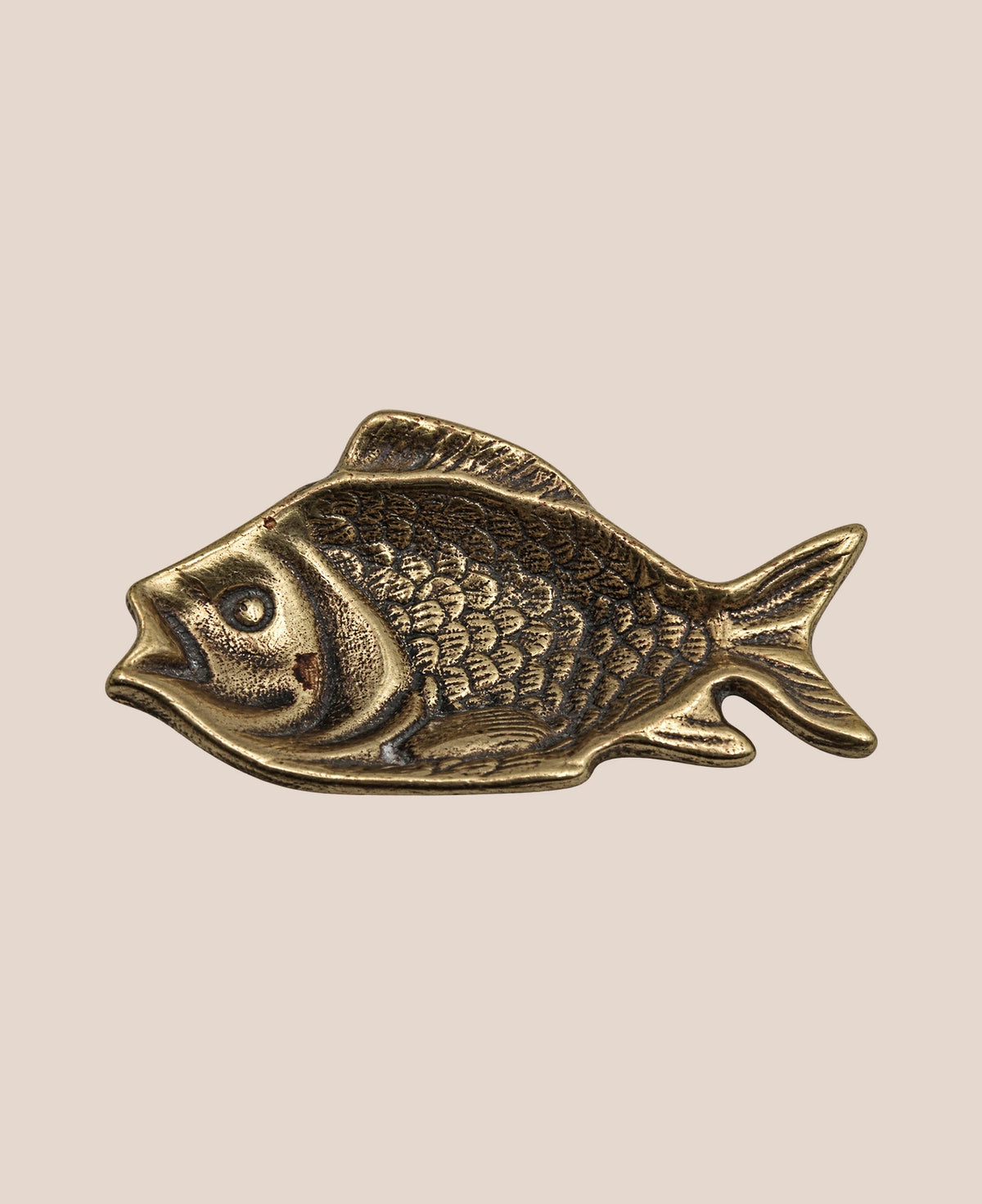 midcentury-brass-fish-vide-poche-vintage-uk-decorative-catchall-tray