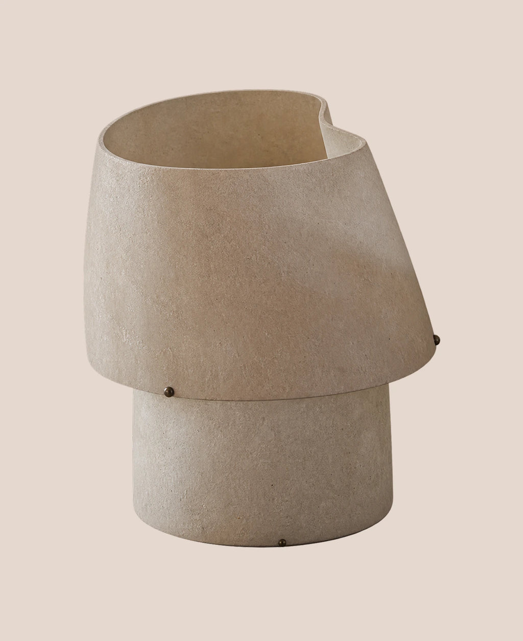 mush-lamps-by-jorge-kilzi-sculptural-fiberglass-mushroom-light-design