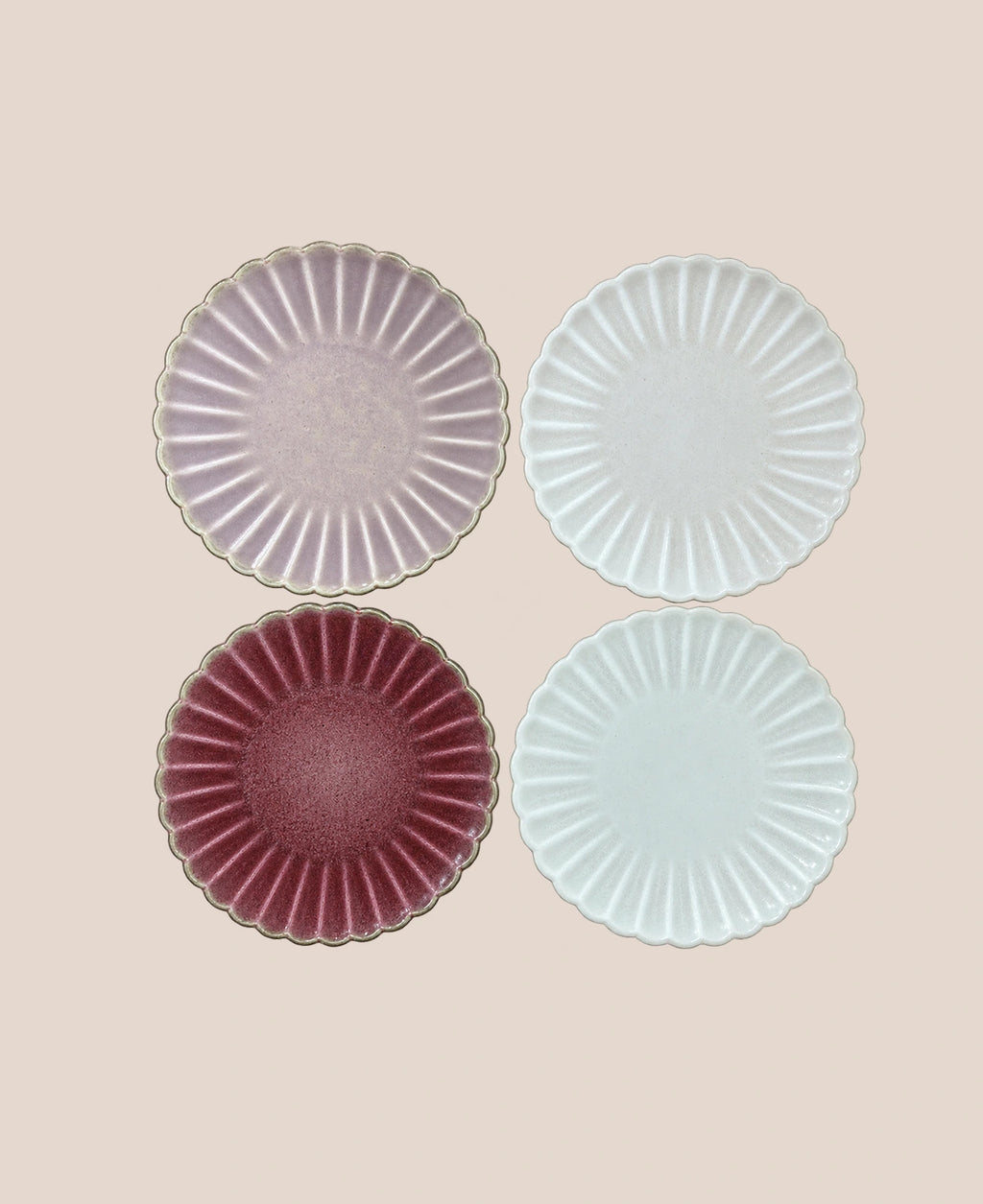 petal-plate-tea-by-house-editions-handcrafted-porcelain-ceramic-plate
