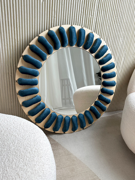Sunny Mirror by PletoStudio