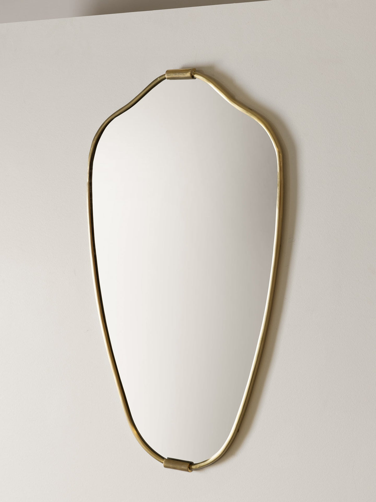 Senne Mirror Brass product hero