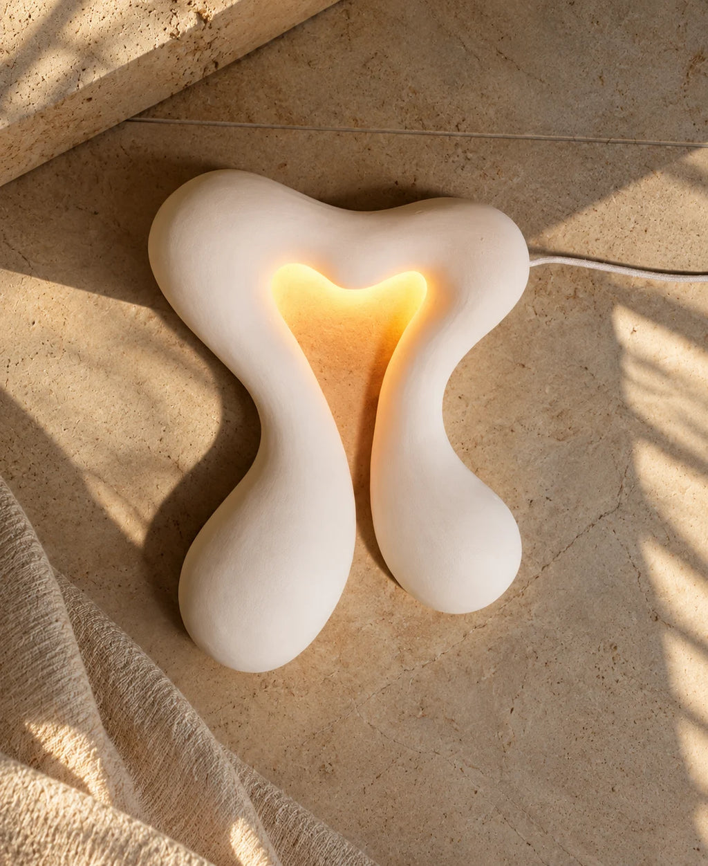 womb-sconce-02-1