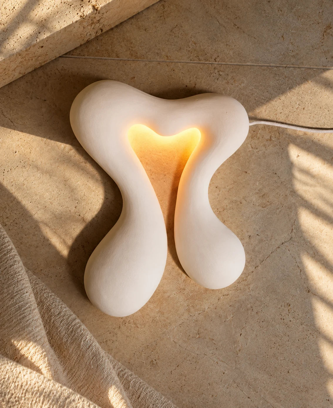 womb-sconce-02-1