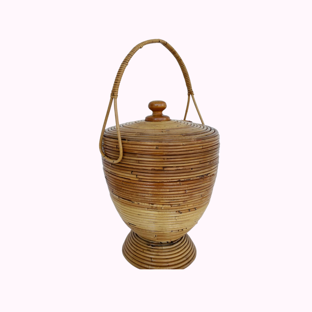 Italian Midcentury feature basket